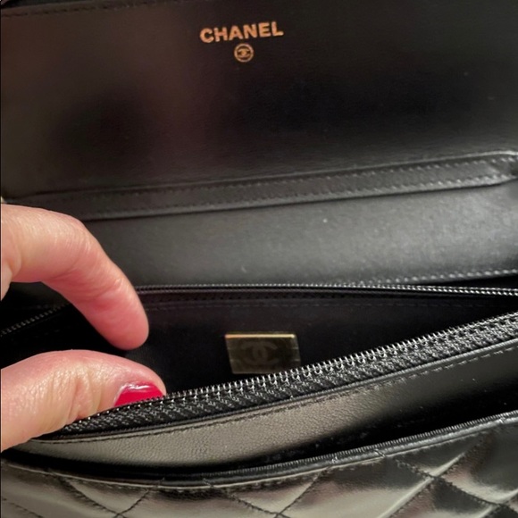 Chanel goatskin WOC (cruise 2021/2022 wallet on chain) - Picture 10 of 16